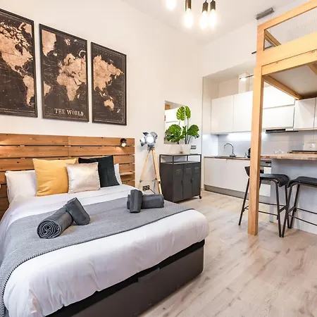 Appartamento Living4Malaga Woodland Oasis Esterno foto